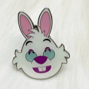 🔮 5/$25 Alice in Wonderland White‎ Rabbit Grin Emoji Pin